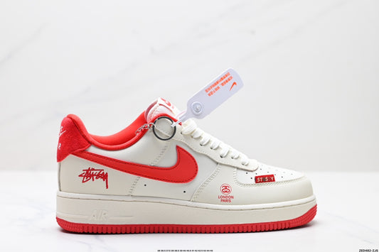 ✅NIKE AIR FORCE 1'07 LV8